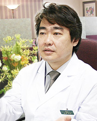 志賀 由章